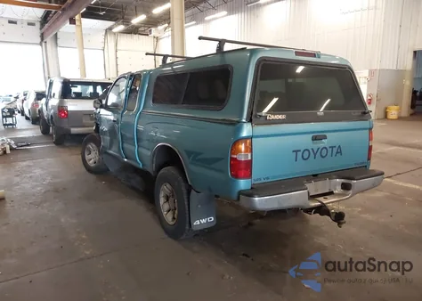 1995 Toyota Tacoma Xtracab Sr5 z USA, uszkodzony, nr VIN 4TAVN73K5SZ055468